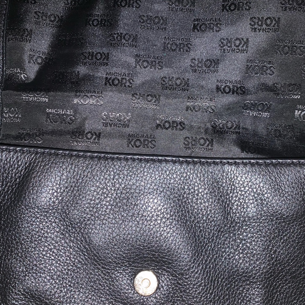 Michael Korda Leather Handbag - Picture 3 of 3